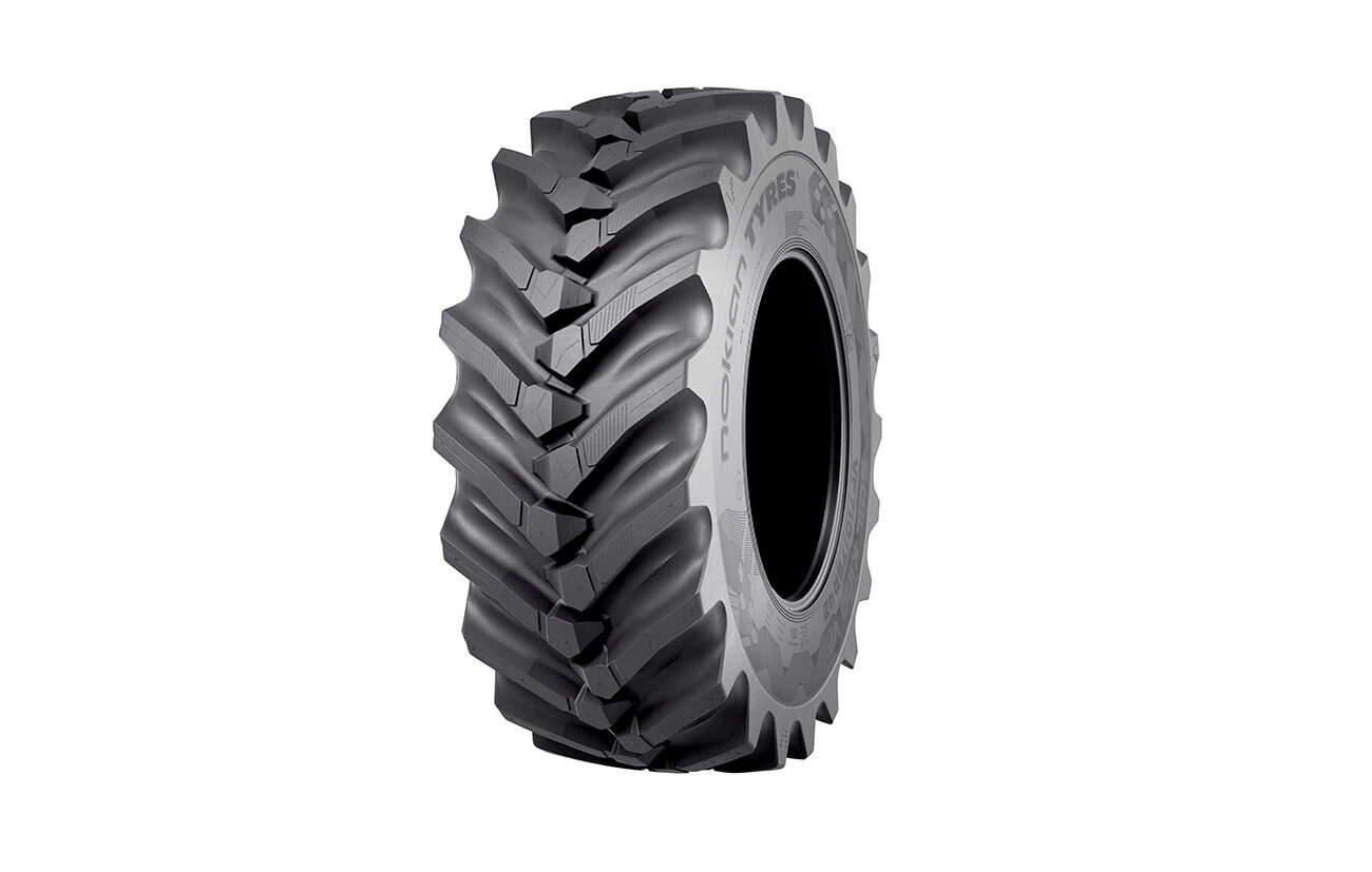 Maastokuvioitu traktori- tai työkoneen rengas – kestävä ja suorituskykyinen rengas haastaviin olosuhteisiin.